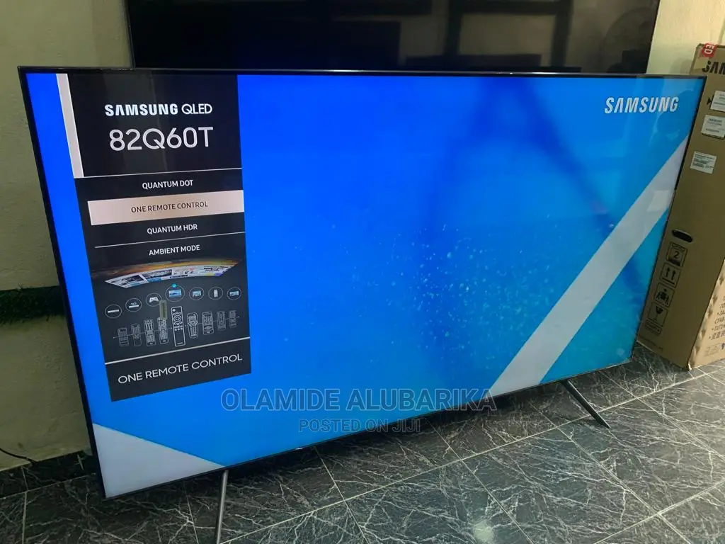 Samsung 82" Class Q60T 2020/2021 Series Smart Tizen TV