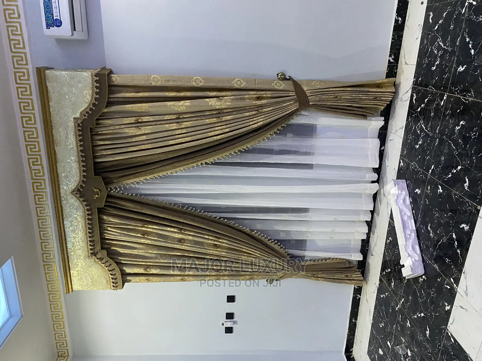 Different Curtain Designs With Board High Quality