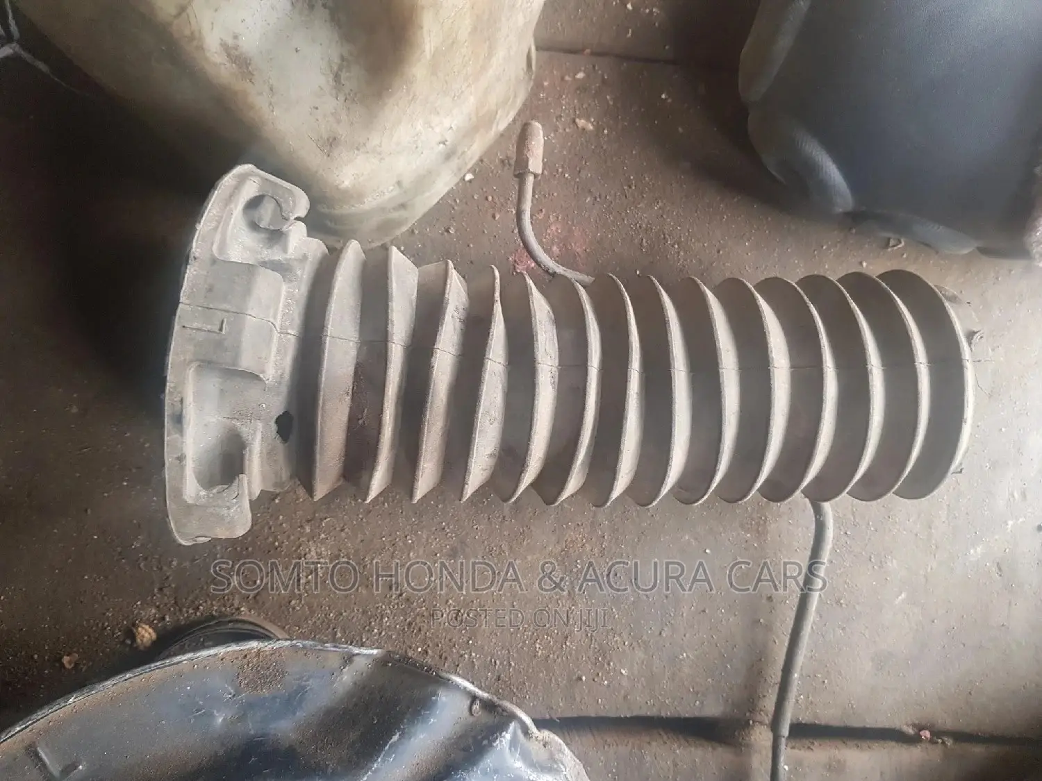 Dust Cover for Honda and Acura Shocks