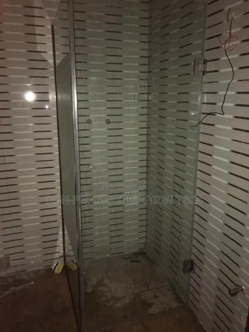 Shower Cubicle