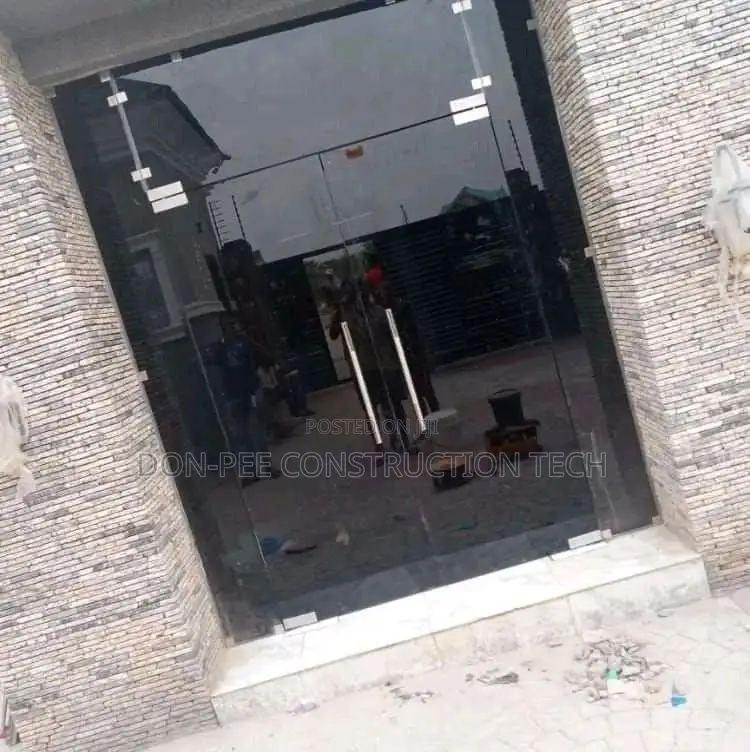 Frameless Glass Work