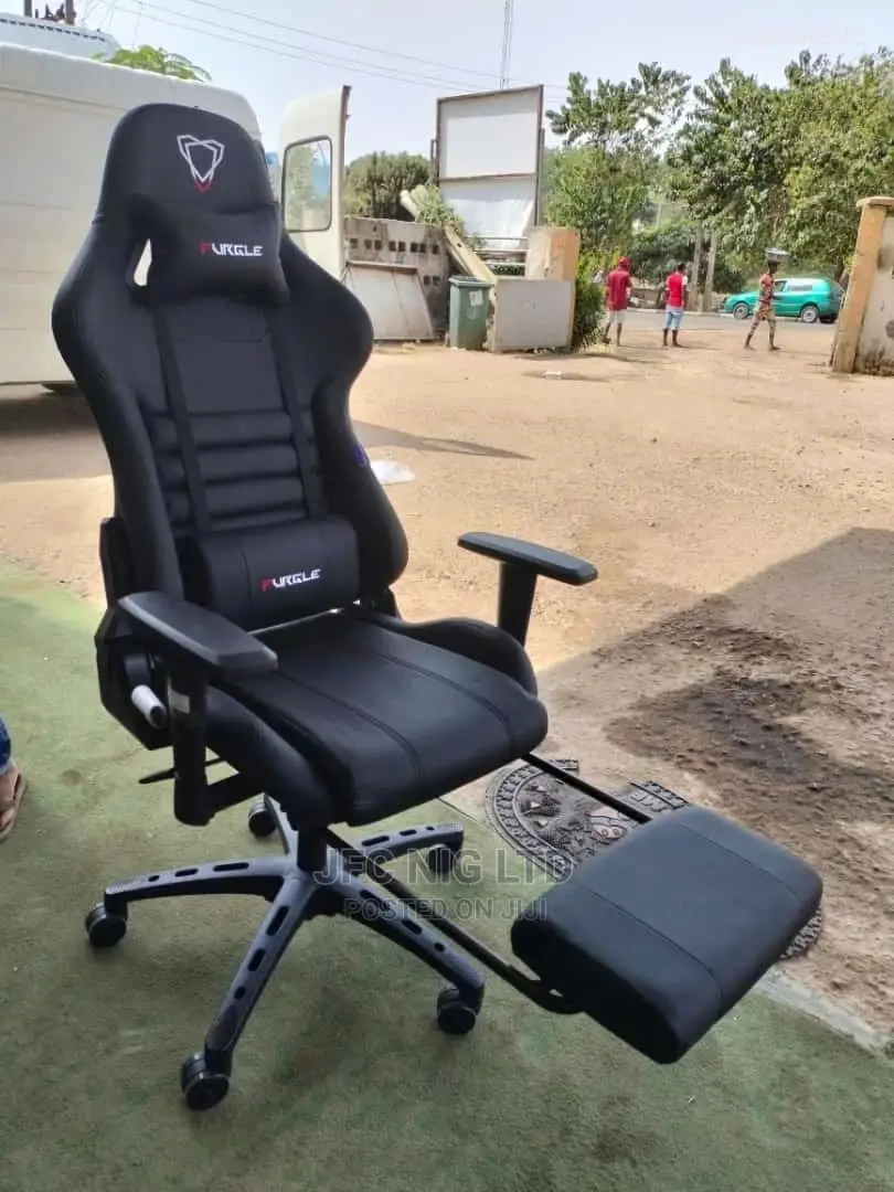 Gaming Chair With Foot Rest