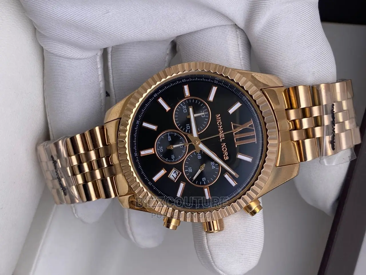 Original MICHAEL KORS Gold Chain Watch Available in Store