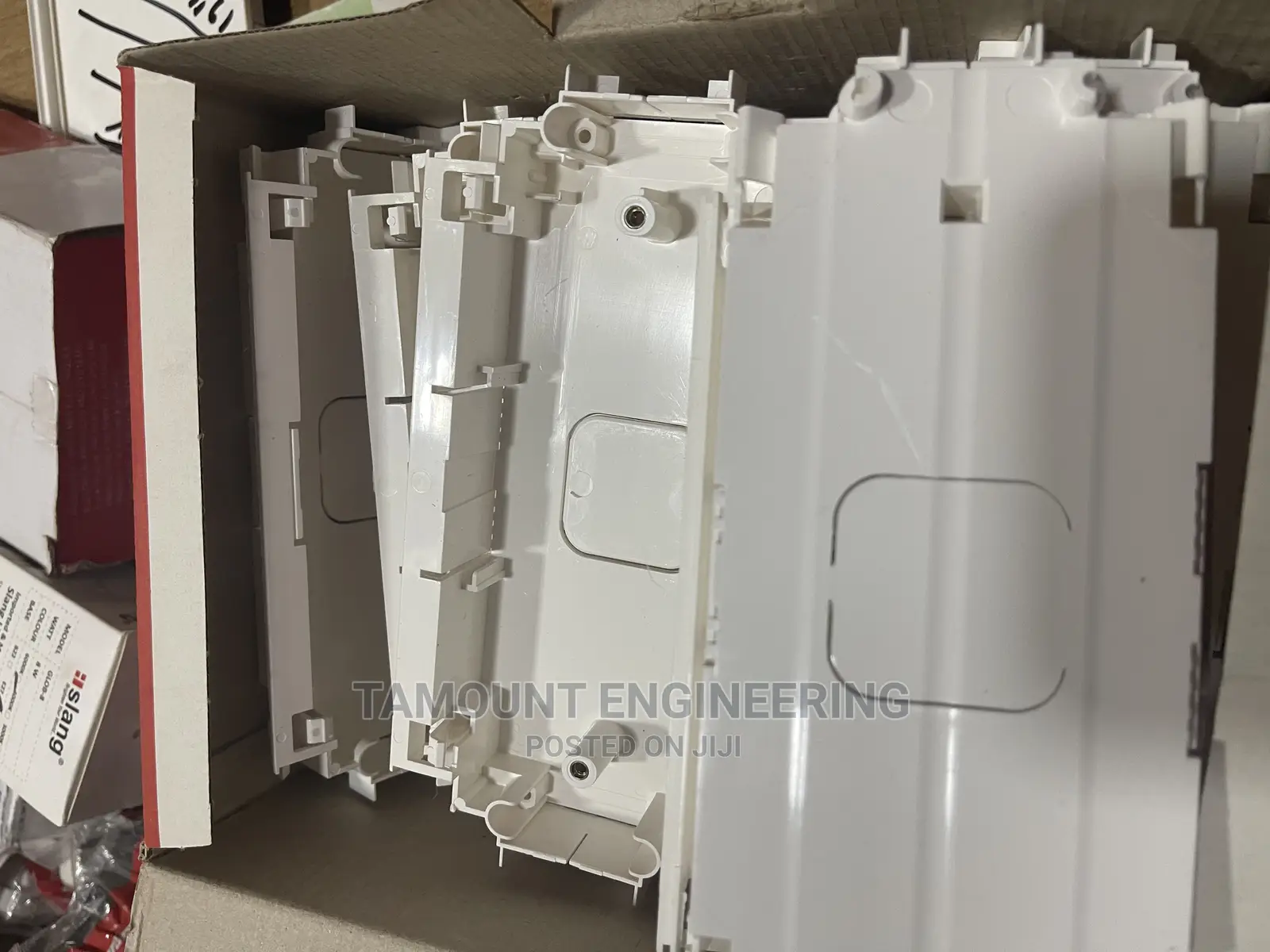 Legrand Pattress Box