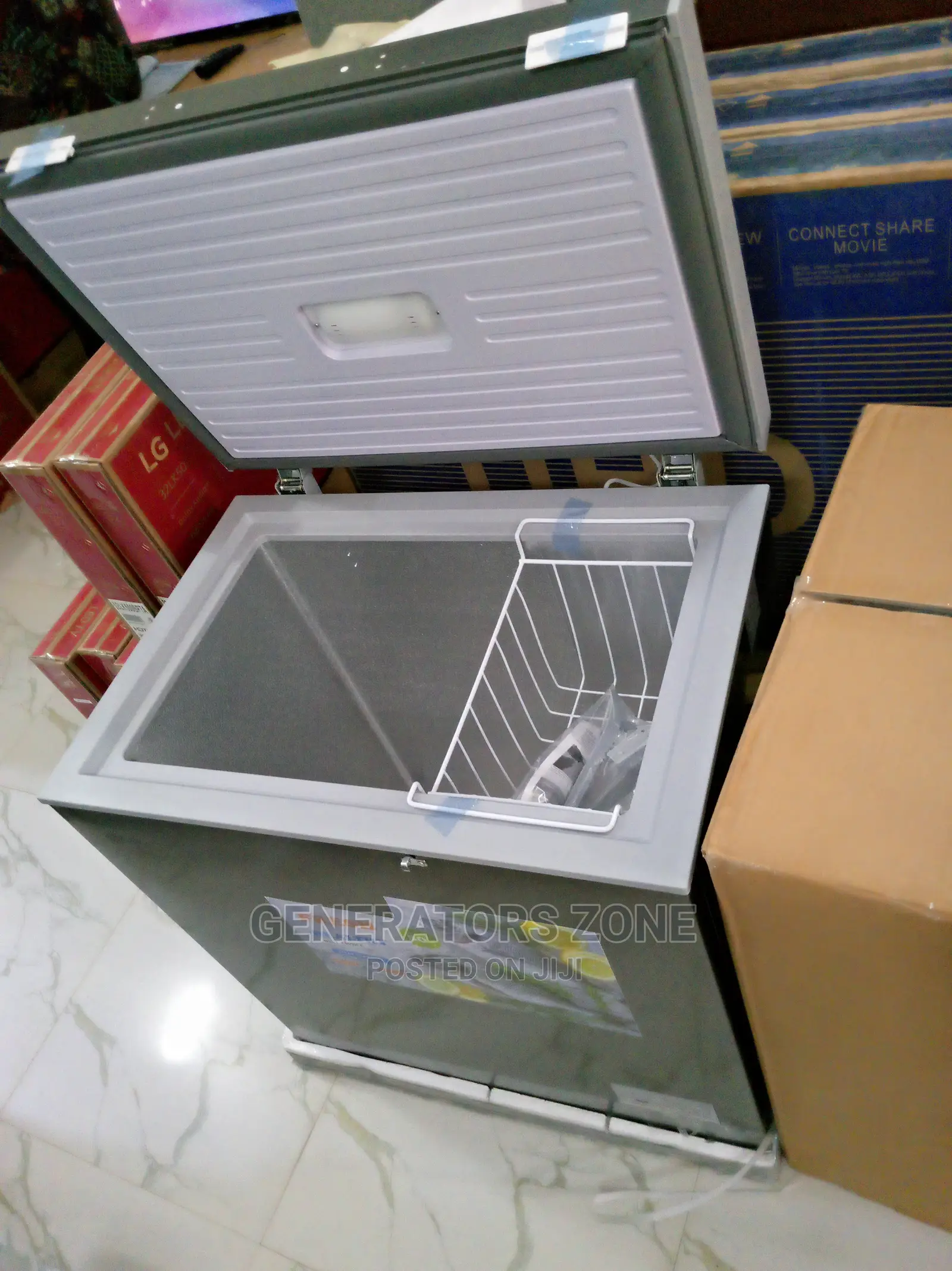 Original LG -Gc-238-150l Chest Freezer With a Key Lock