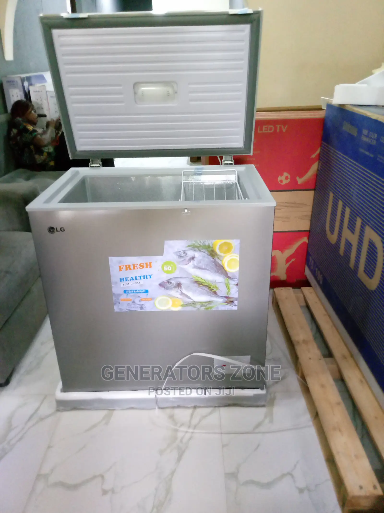 150ltrs- Key Lock +Led Light | LG Chest Freezer Gc-238