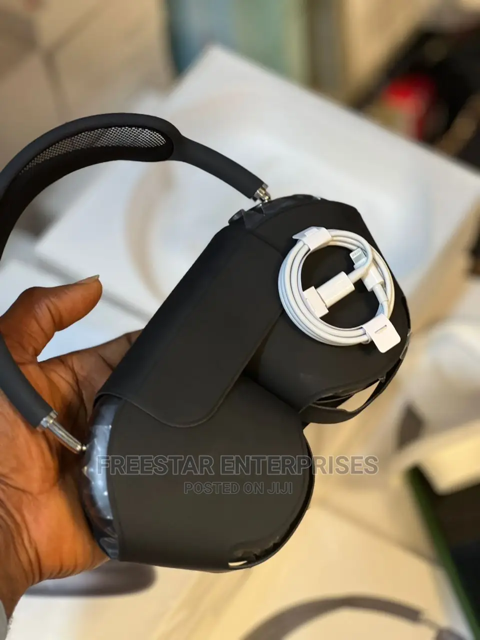 Apple Airpod Max Headphone. APPLE Airpod Max With ANC.