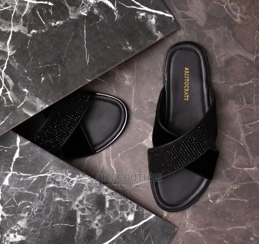 Original ARISTOCRATS LUXURY Slippers Available in Store