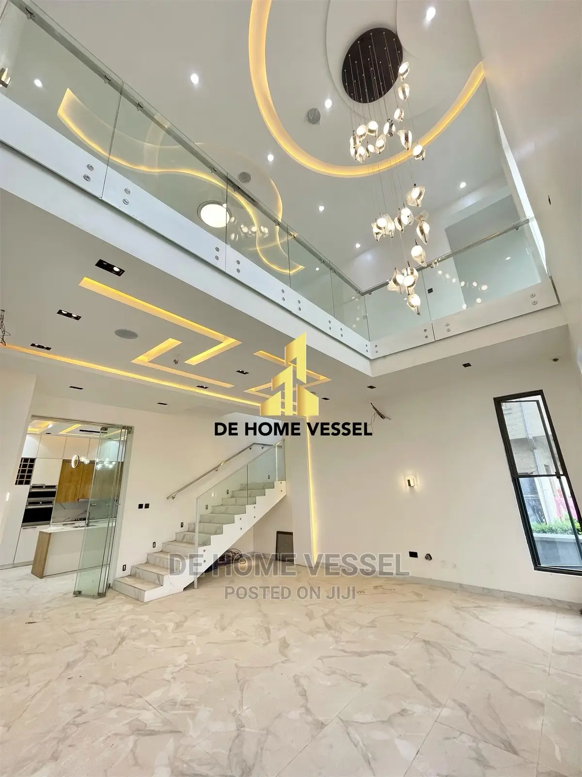 5bdrm Duplex in Osapa London for Sale