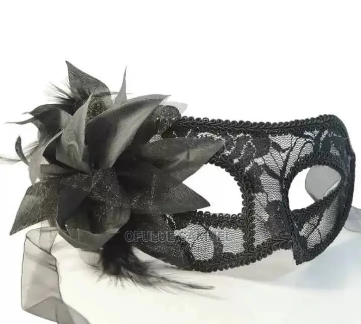 Wowen Villain Eye Mask for Wedding and Birthday Parties
