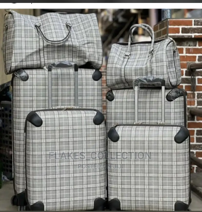 Beautiful Set of 6 Luggage and Travel Box
