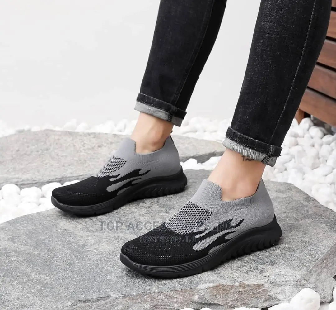 New Fashion Unisex Sneakers