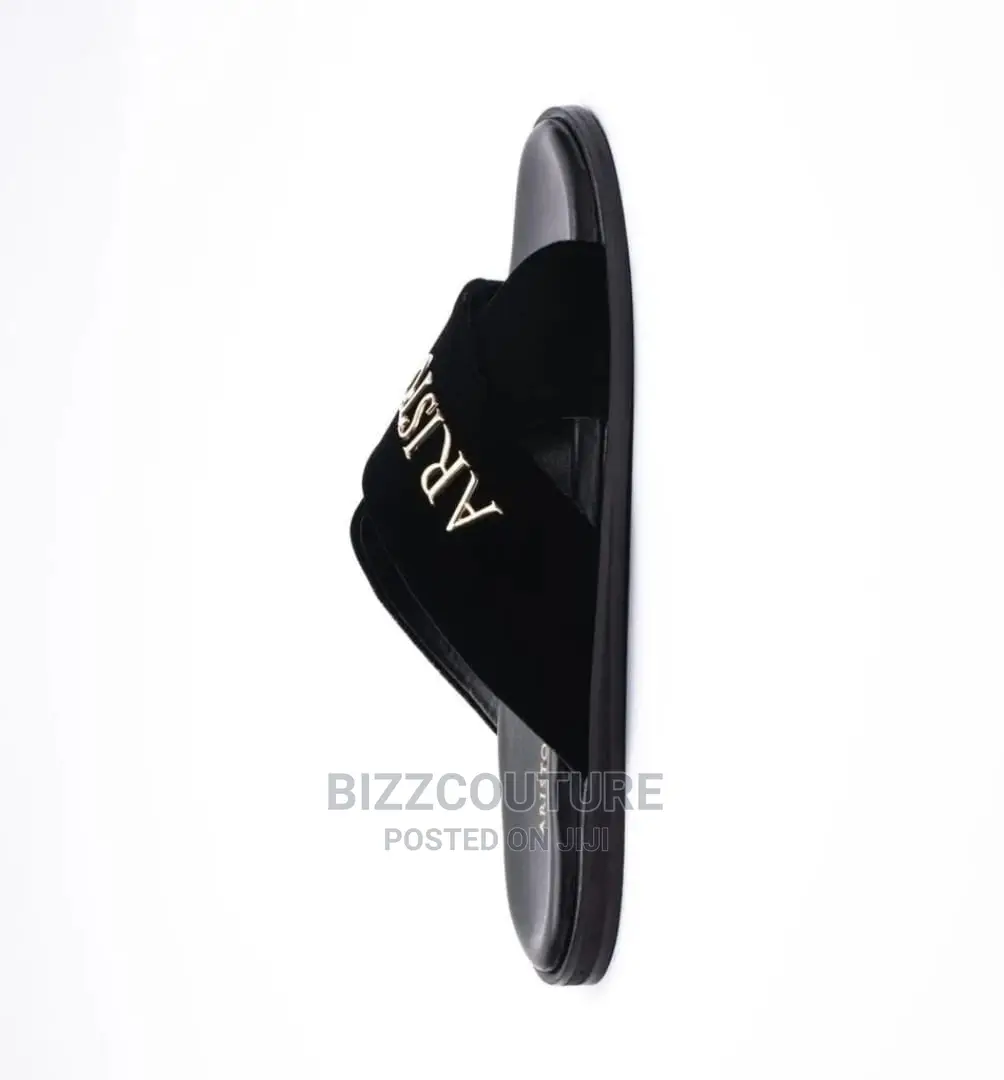 Original ARISTOCRATS LUXURY Slippers Available in Store