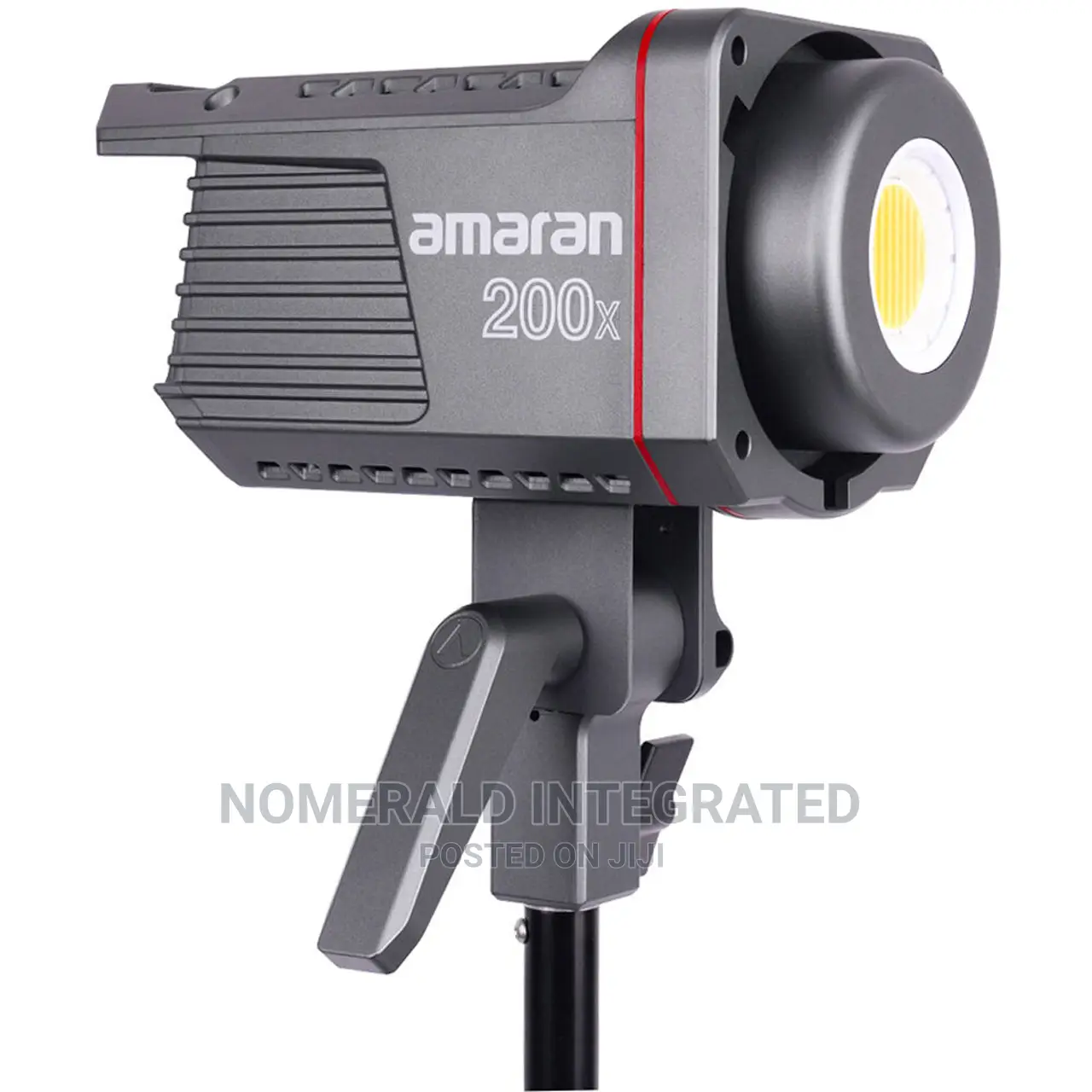 Aputure Amaran 200x