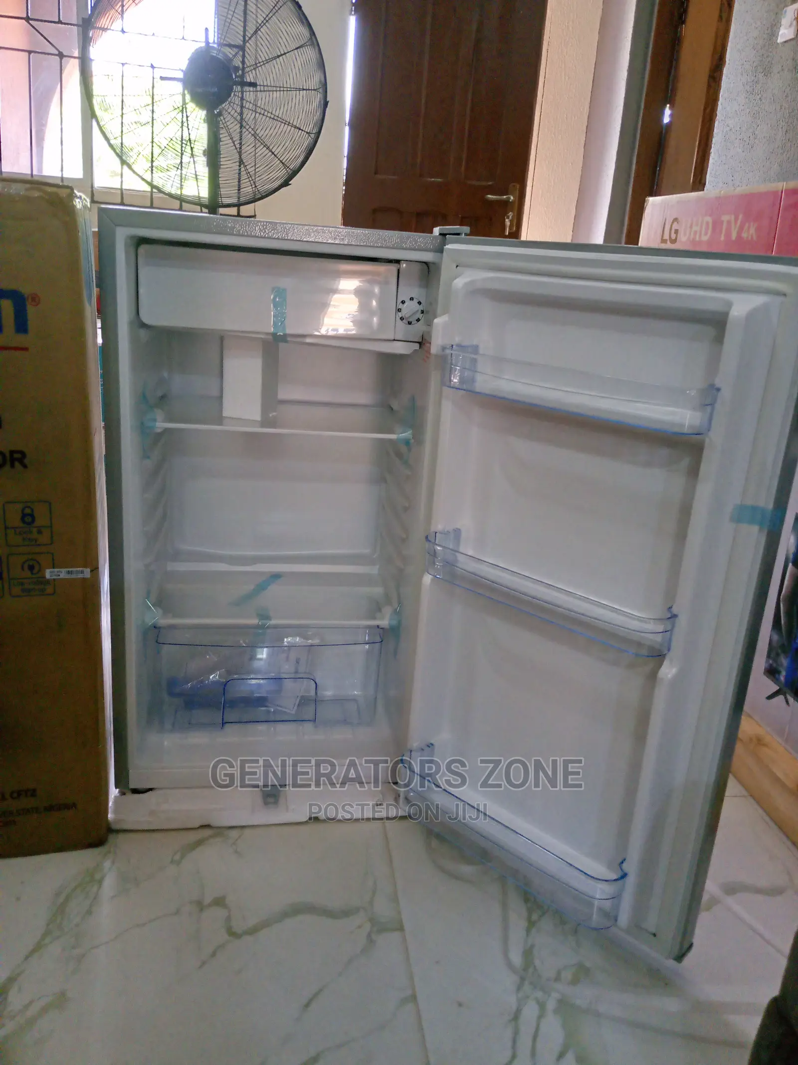 Skyrun 90L Single Door Anti-Rust Fridge BCD-90G