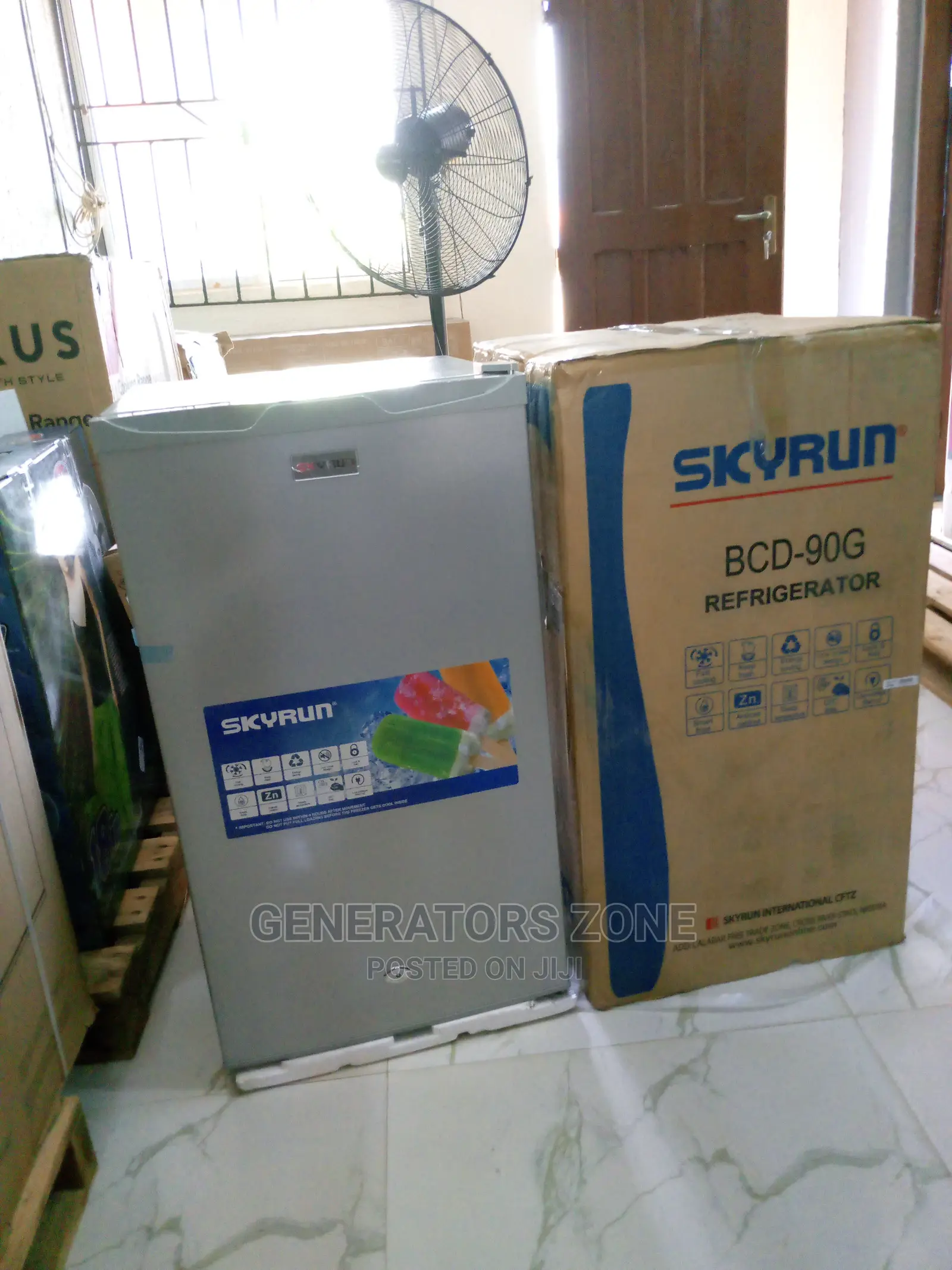 Skyrun Refrigerator 90 Ltrs, Low Noise, Fast Cooling-BCD-90g