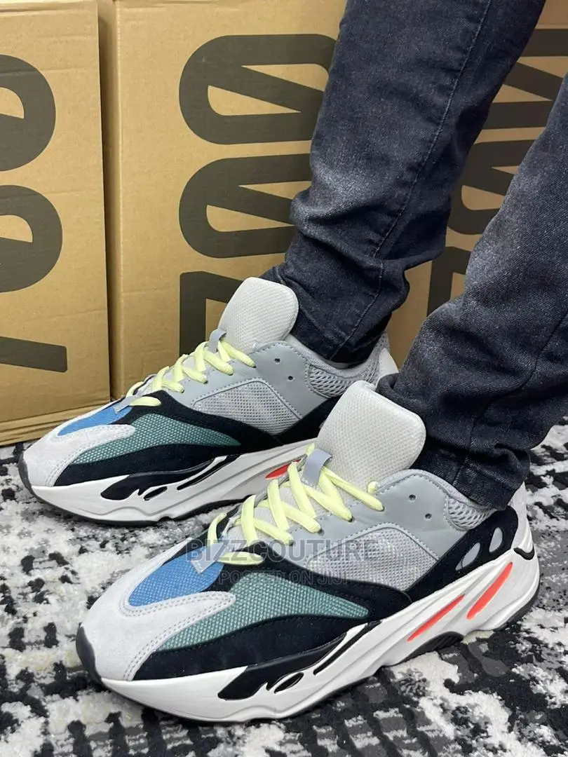 Original ADIDAS YEZZY BOOST 700 Wave RUNER Available Instore
