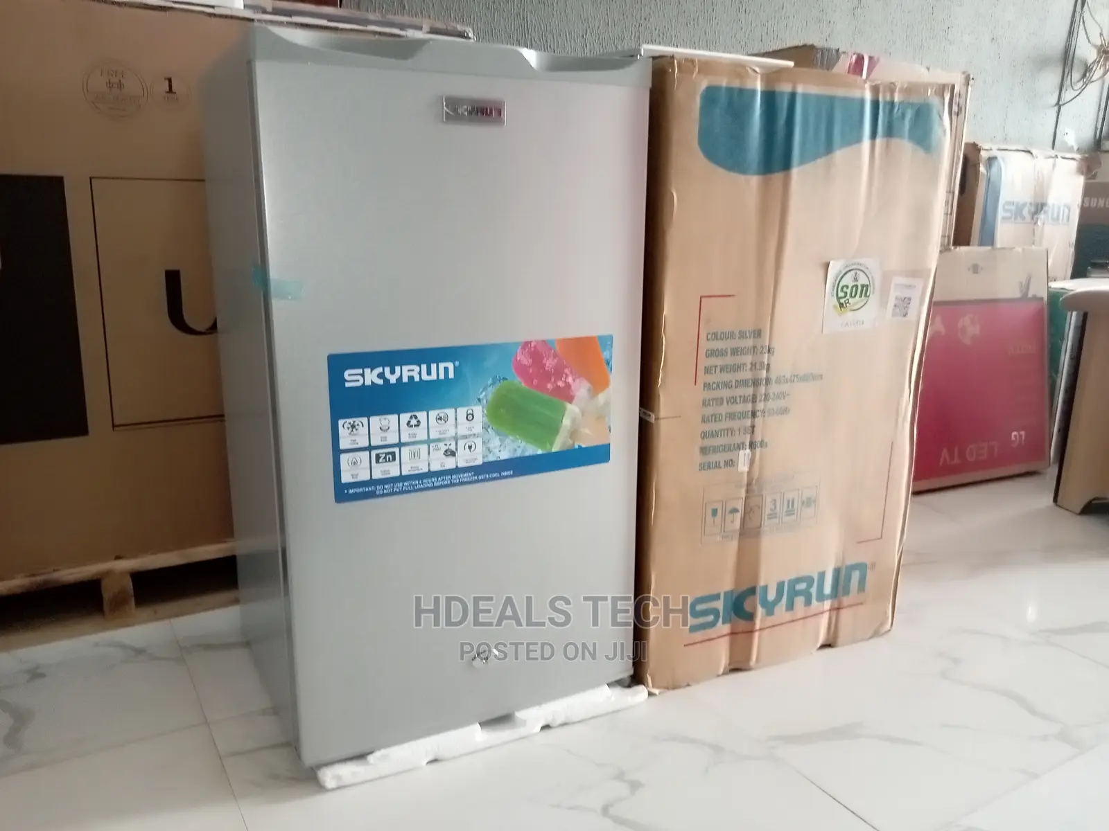 Original Skyrun Refrigerator [BCD-90G].