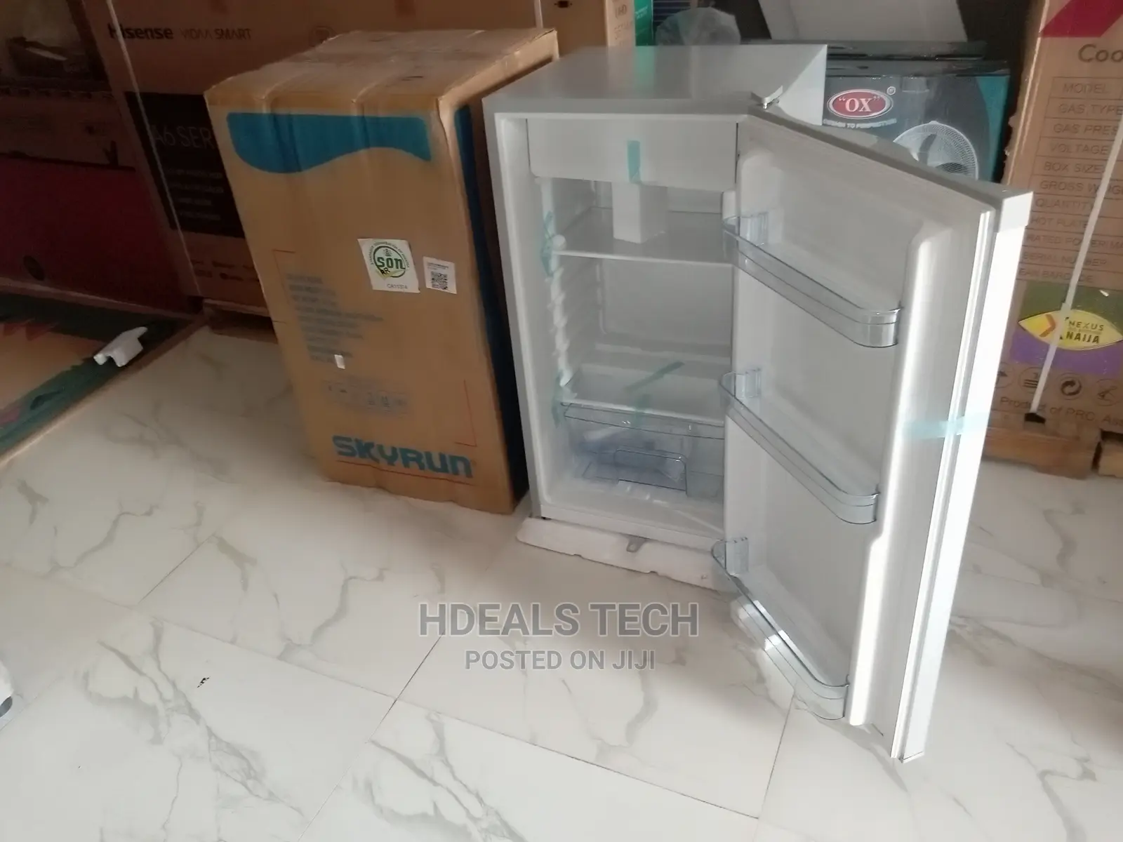 New Skyrun Portable Refrigerator [BCD-90G].