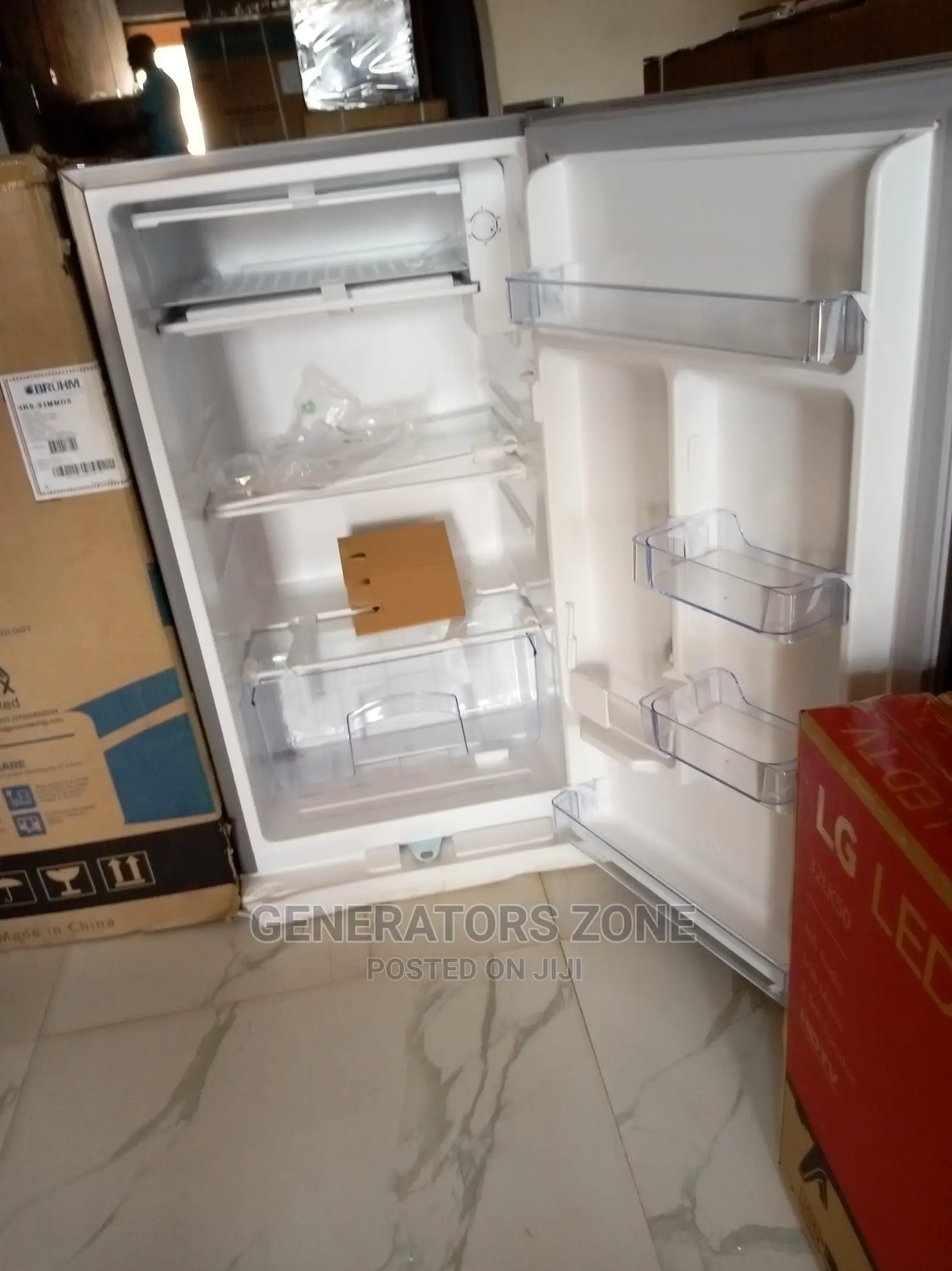Bruhm 93 LTRS Table Top Fridge | BRS-93mmds-Silver +Key