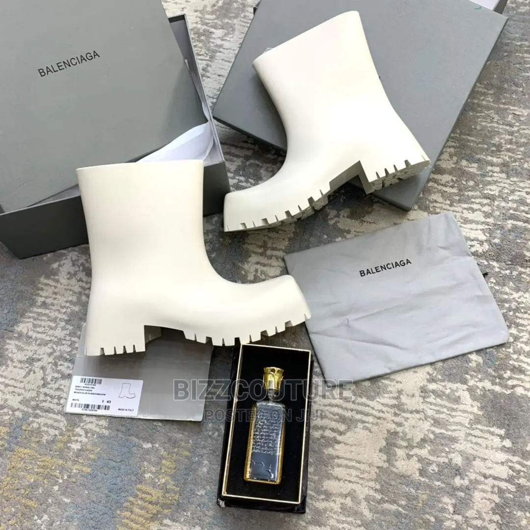 Original BALENCIAGA Troopers Block Heels Available in Store