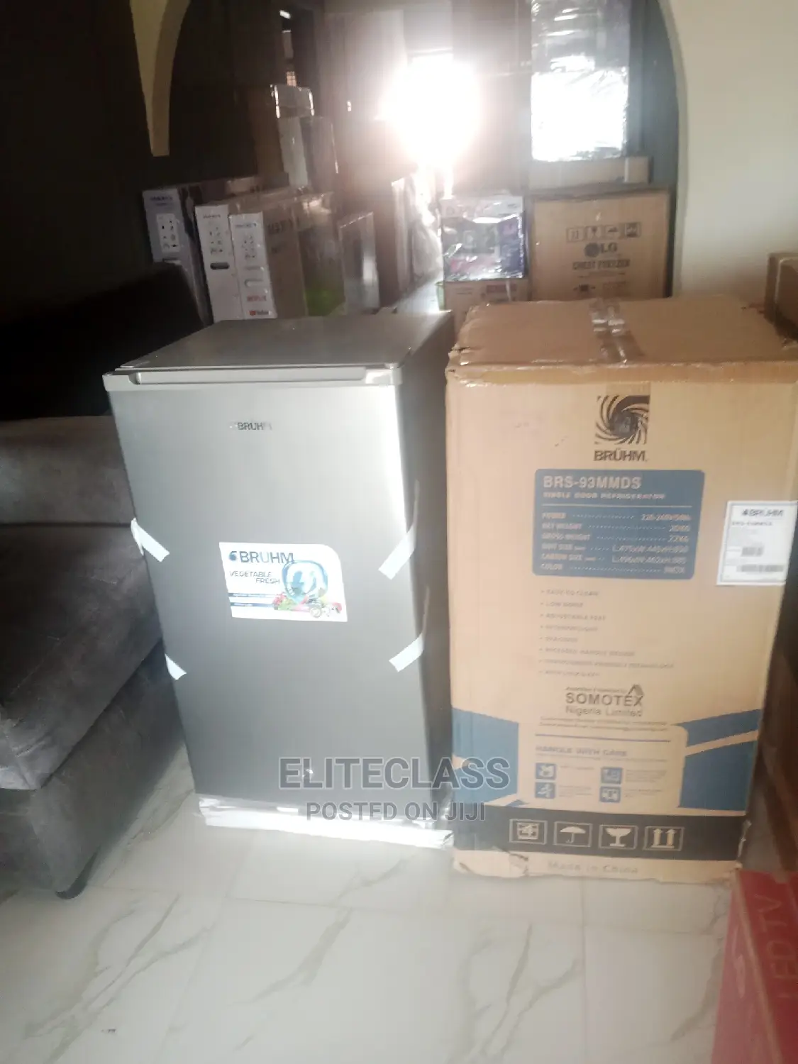 Easy to Clean Bruhm 93ltrs Refrigerator With Warranty