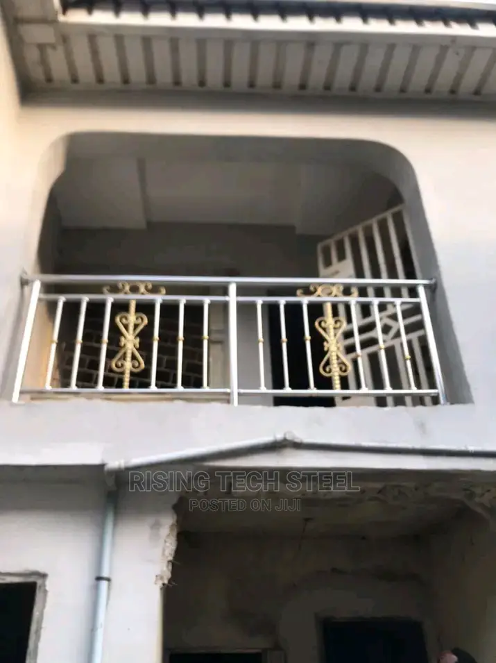 Stainless Handrail Senter Gold Cumbi and Ring Ball