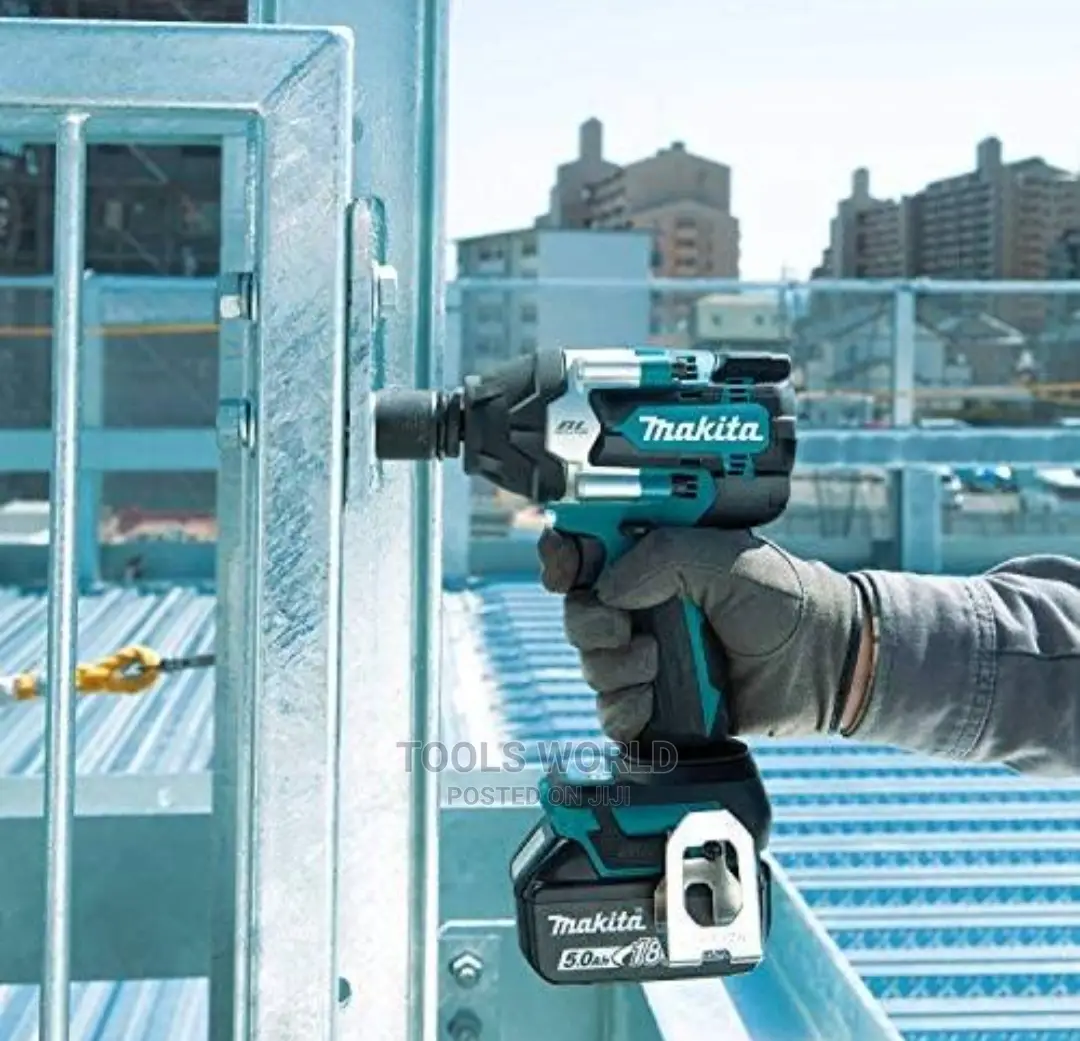 Makita Brushless Cordless Impact Wrench 1/2"