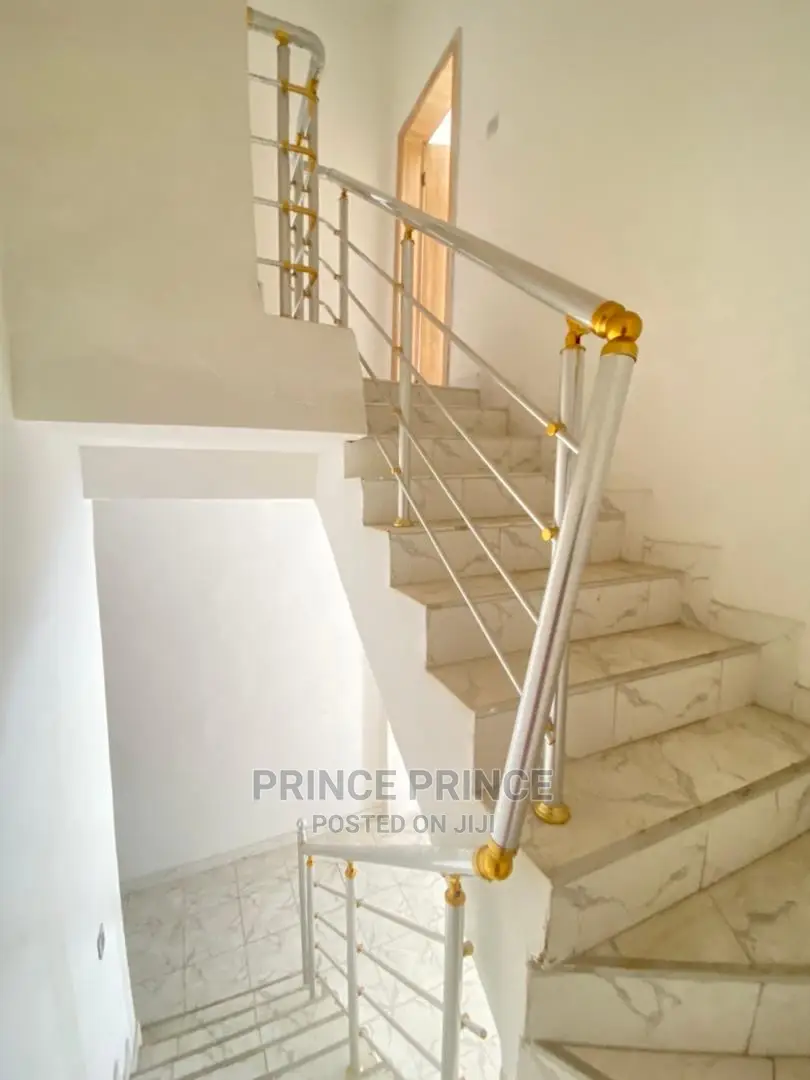 2bdrm Duplex in Lekki for sale