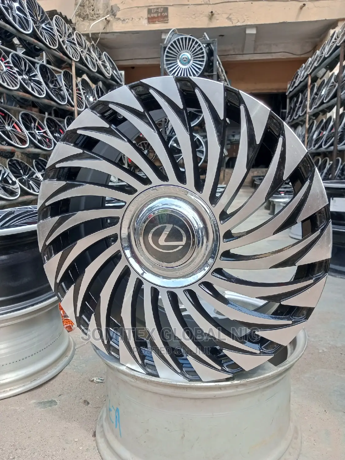 19inch Alloyed Rims Lexus!