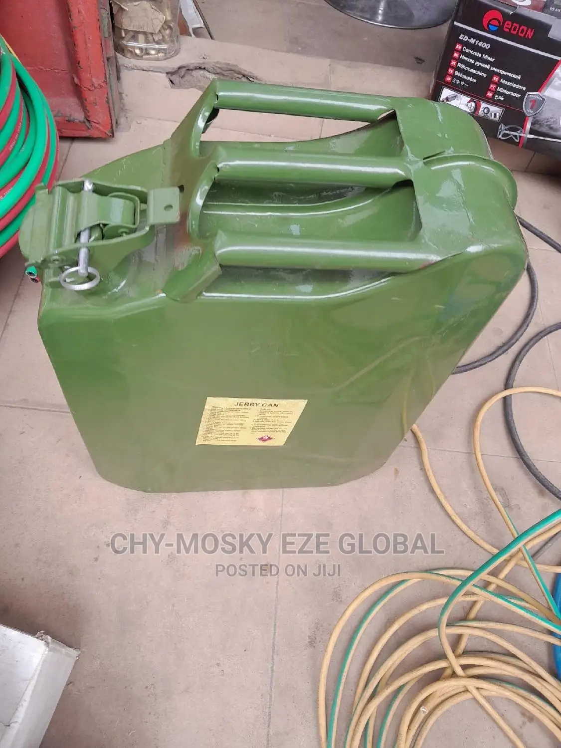 Metal Fuel Jerry Can/Jerrycan (20ltrs)