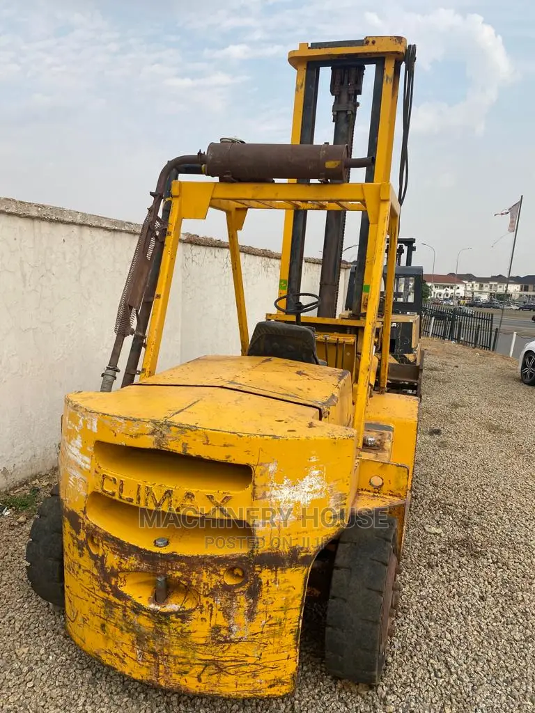 Forklifts Training and Rental Services