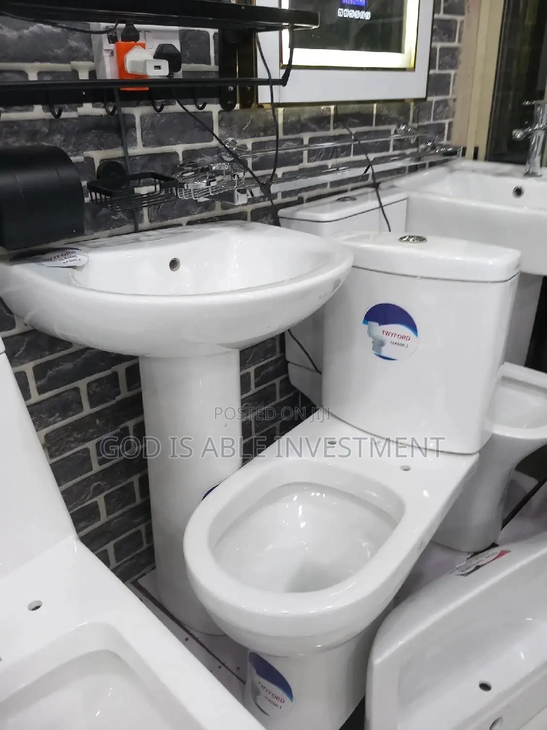 Tywford Classic Water Closet