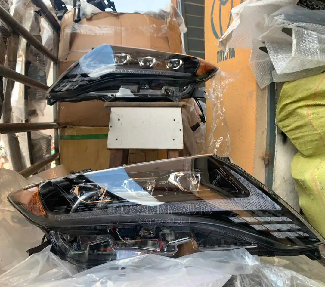 Venza 3 / Three / Torch / Bulb Headlamp / Headlight
