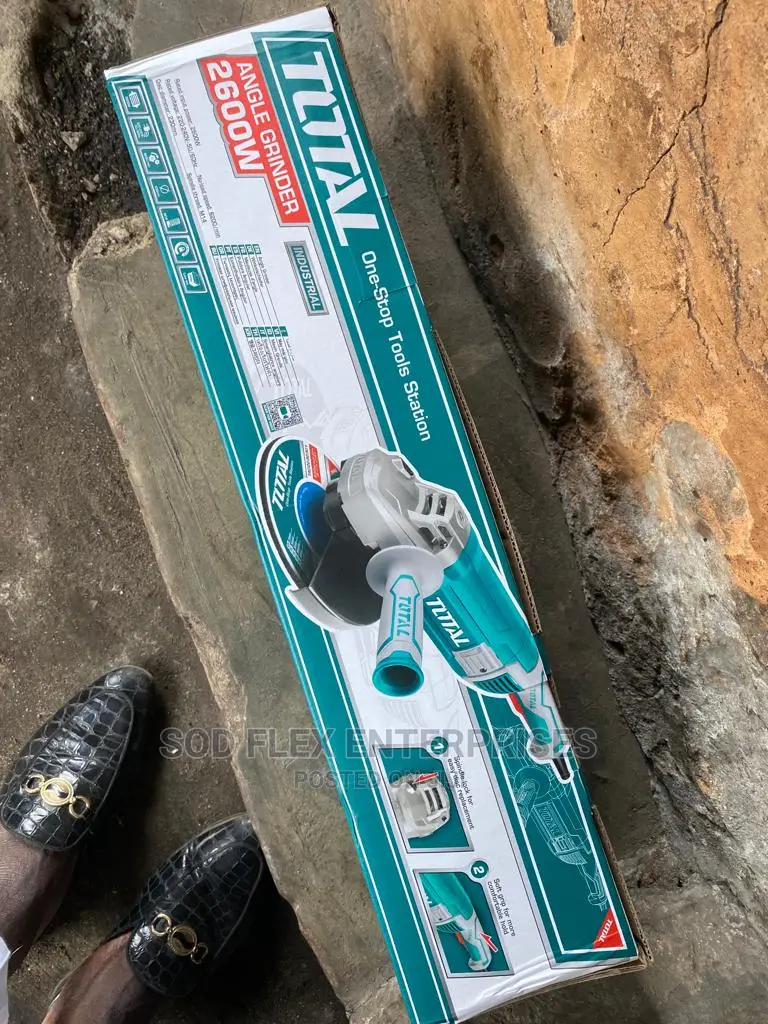9" 2600 Watt Total Angle Grinder