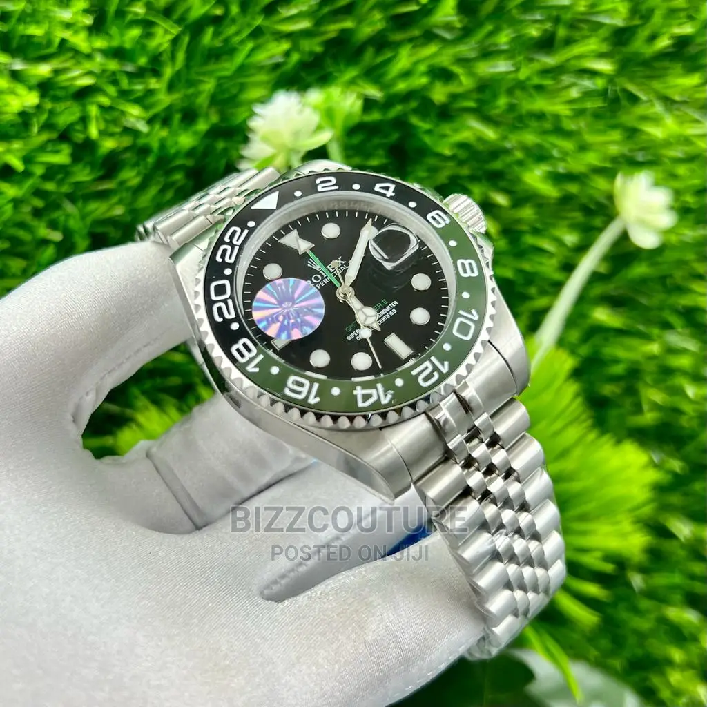 Original ROLEX OYSTER PERPETUAL DATE Available in Store