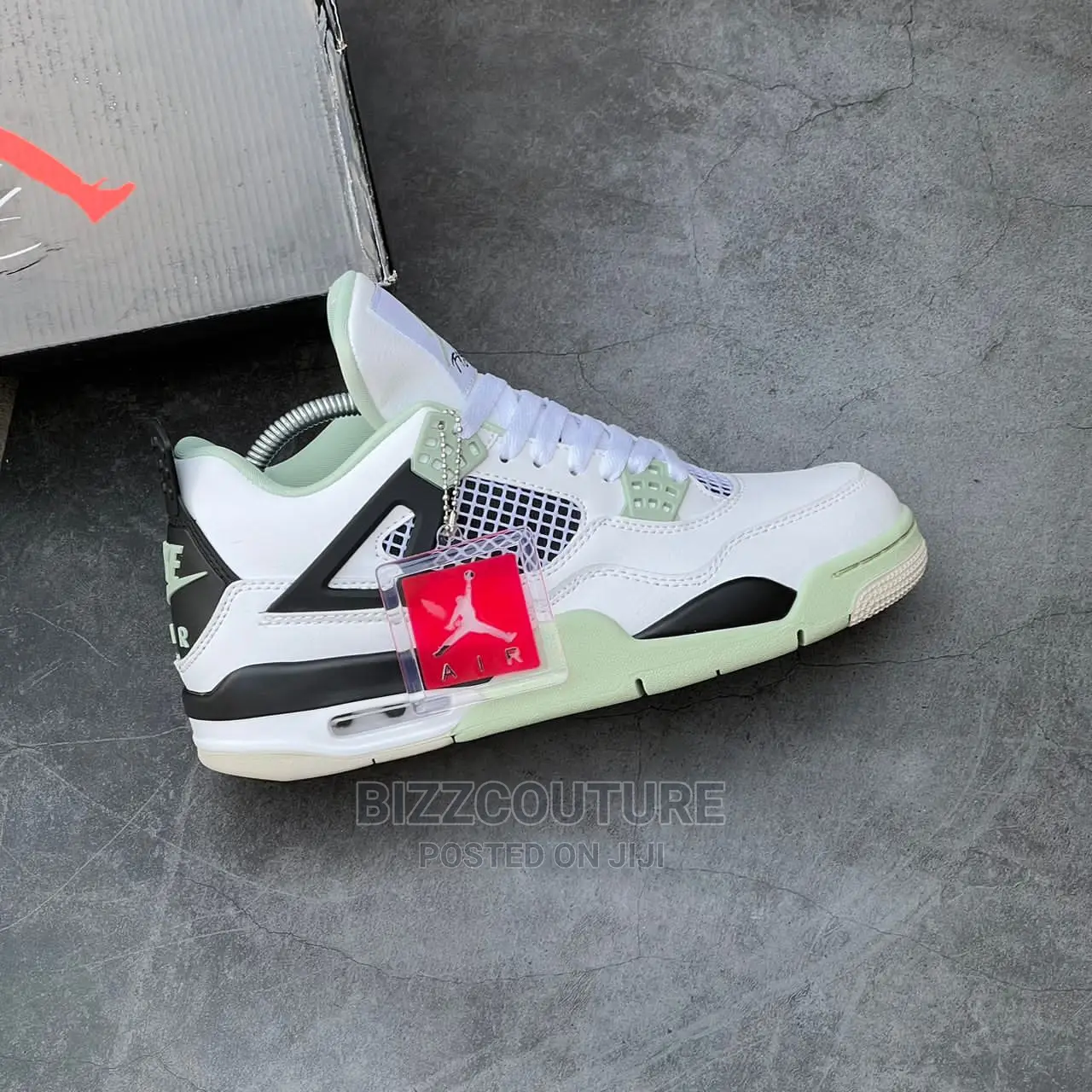 Original AIR JORDSN 4 RETRO Seafoam 40-47 Available in Store