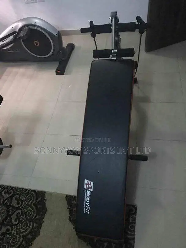 Situp Bench With Dumbells