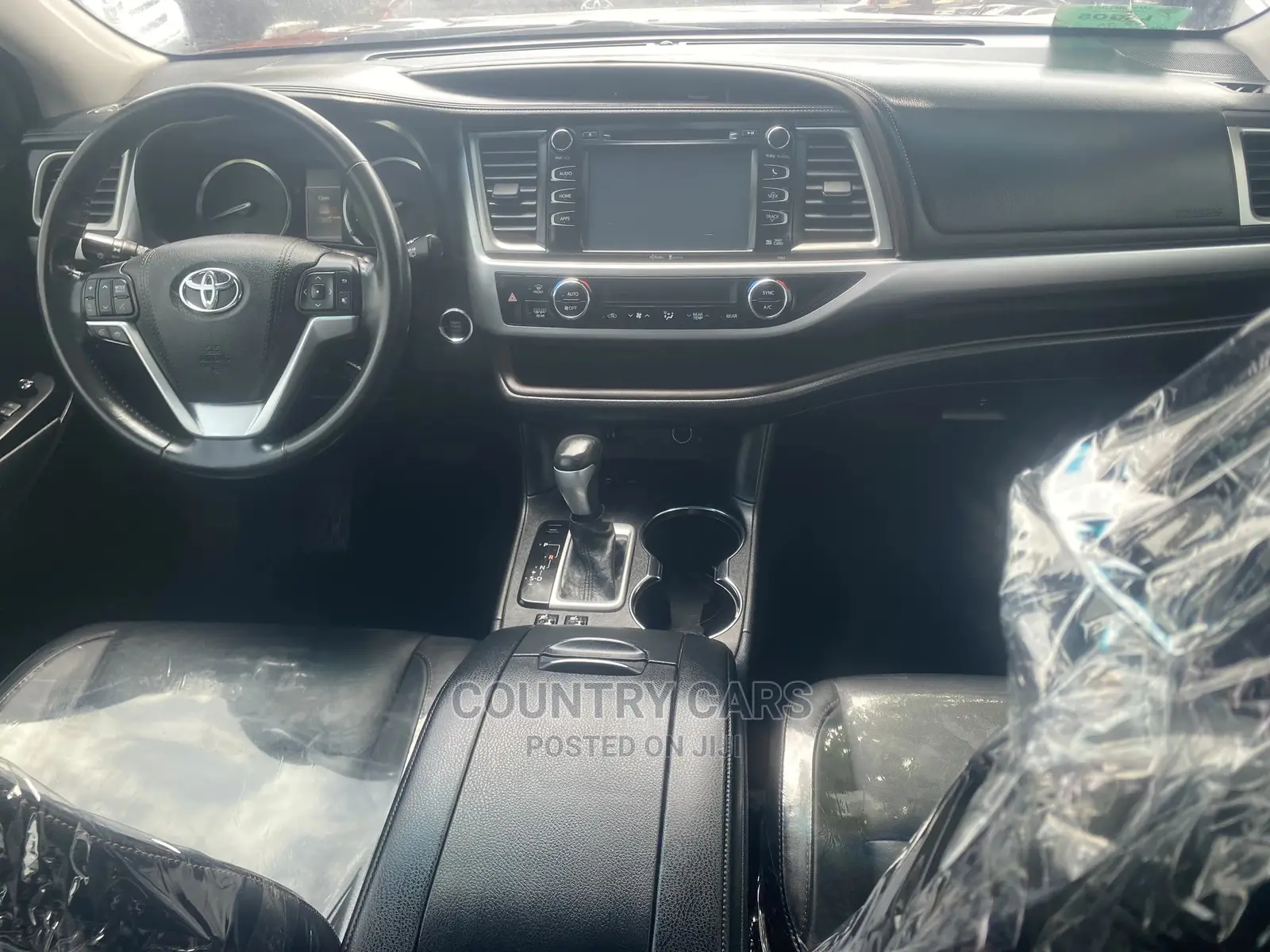 Toyota Highlander 2015 Red