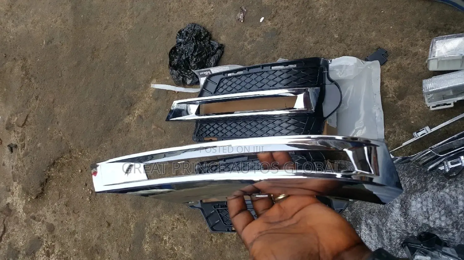 Fog Lamp Basket and Chrome GLK Amg 2013 Year Model