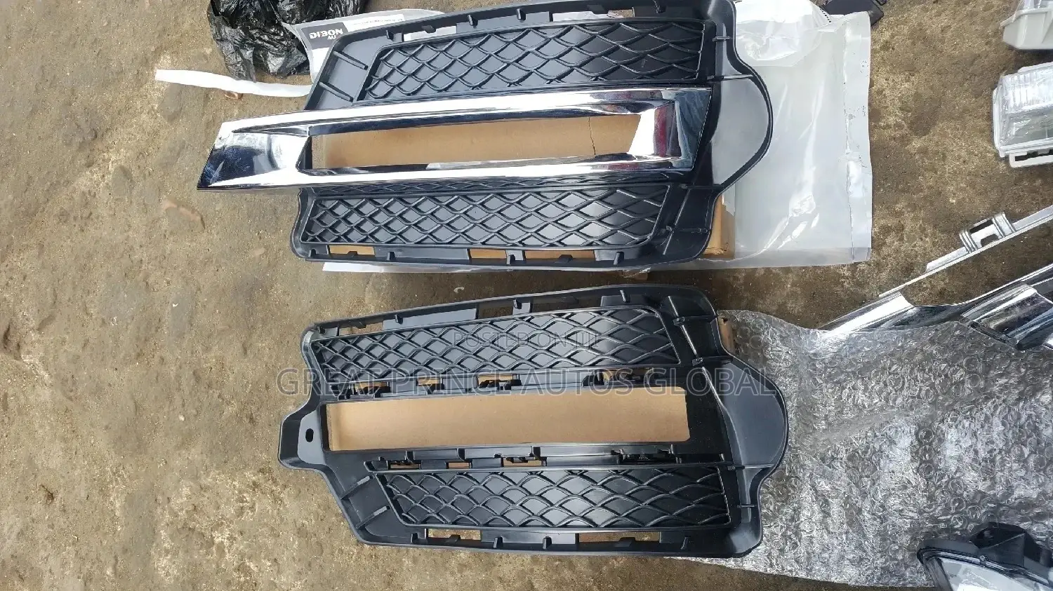 Fog Lamp Basket and Chrome GLK Amg 2013 Year Model