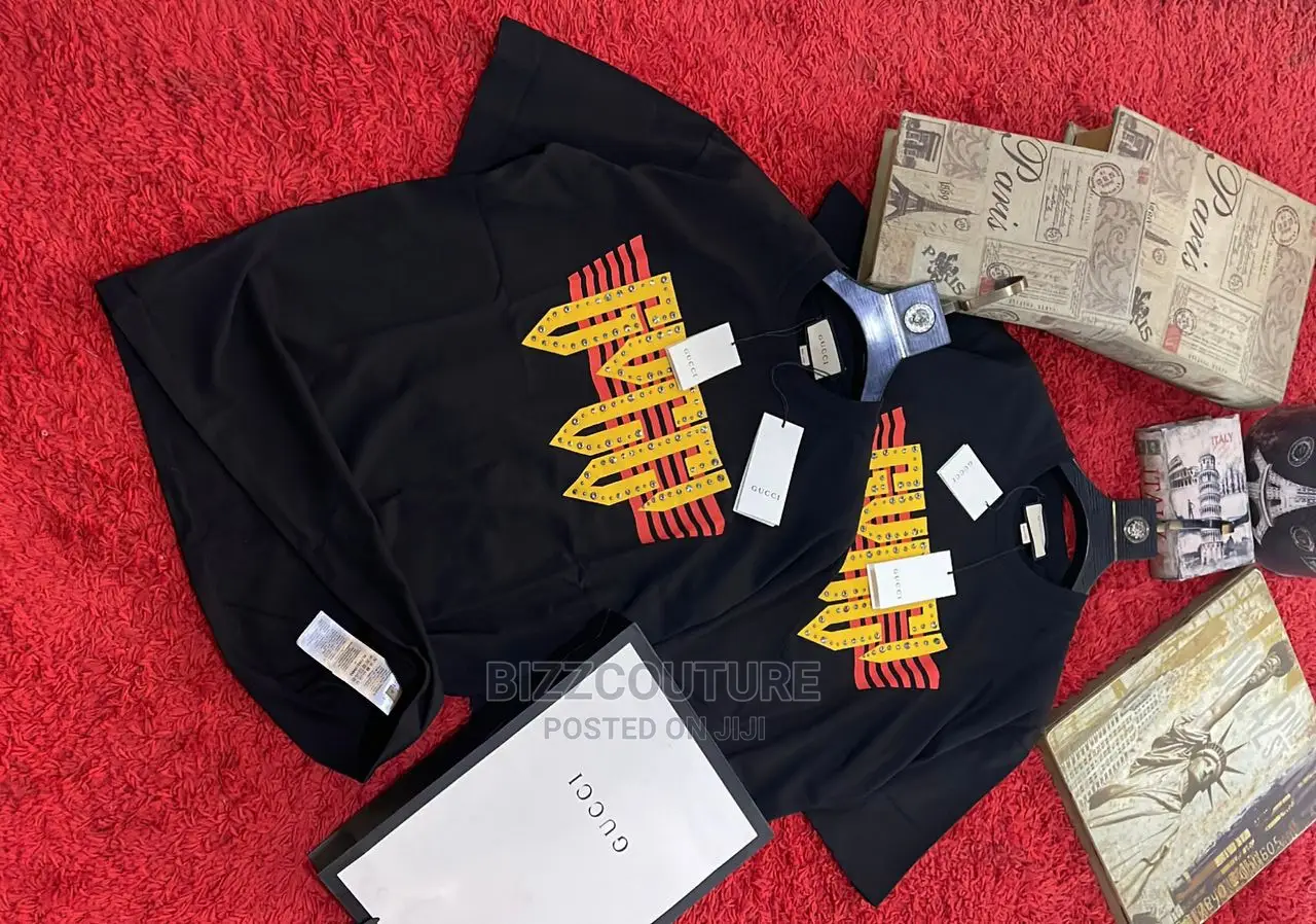 Original GUCCI T-Shirts Available in Store