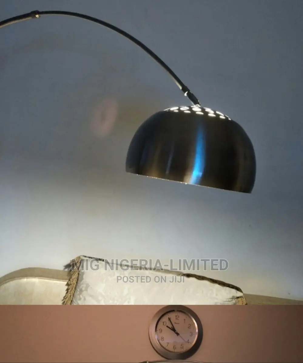 Large Big Curve Floor Lamp With Big Mable Stand Gold