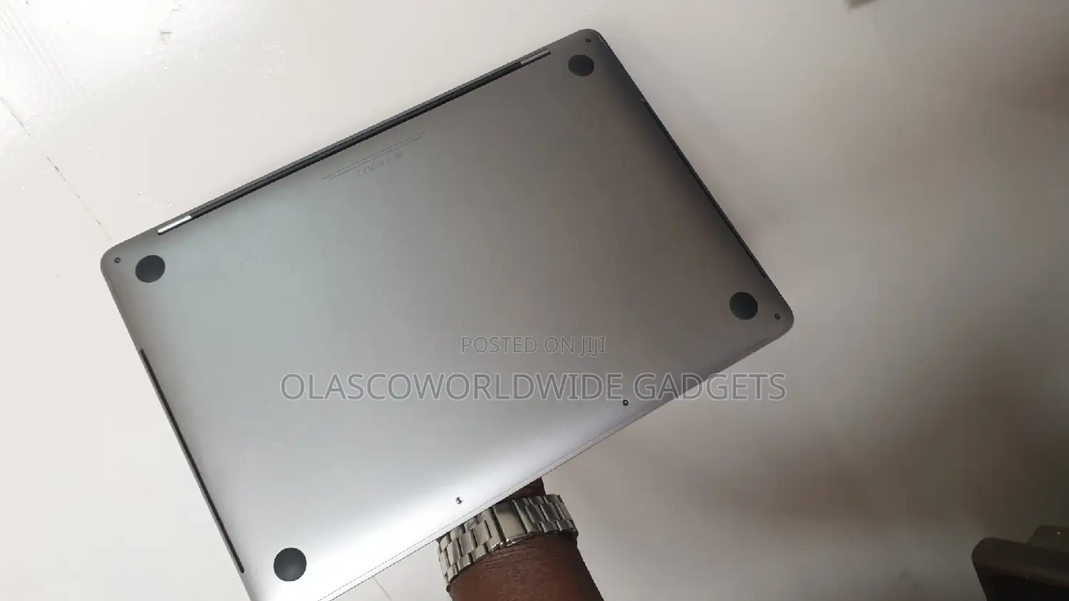 Laptop Apple MacBook Pro 2018 16GB Intel SSD 256GB