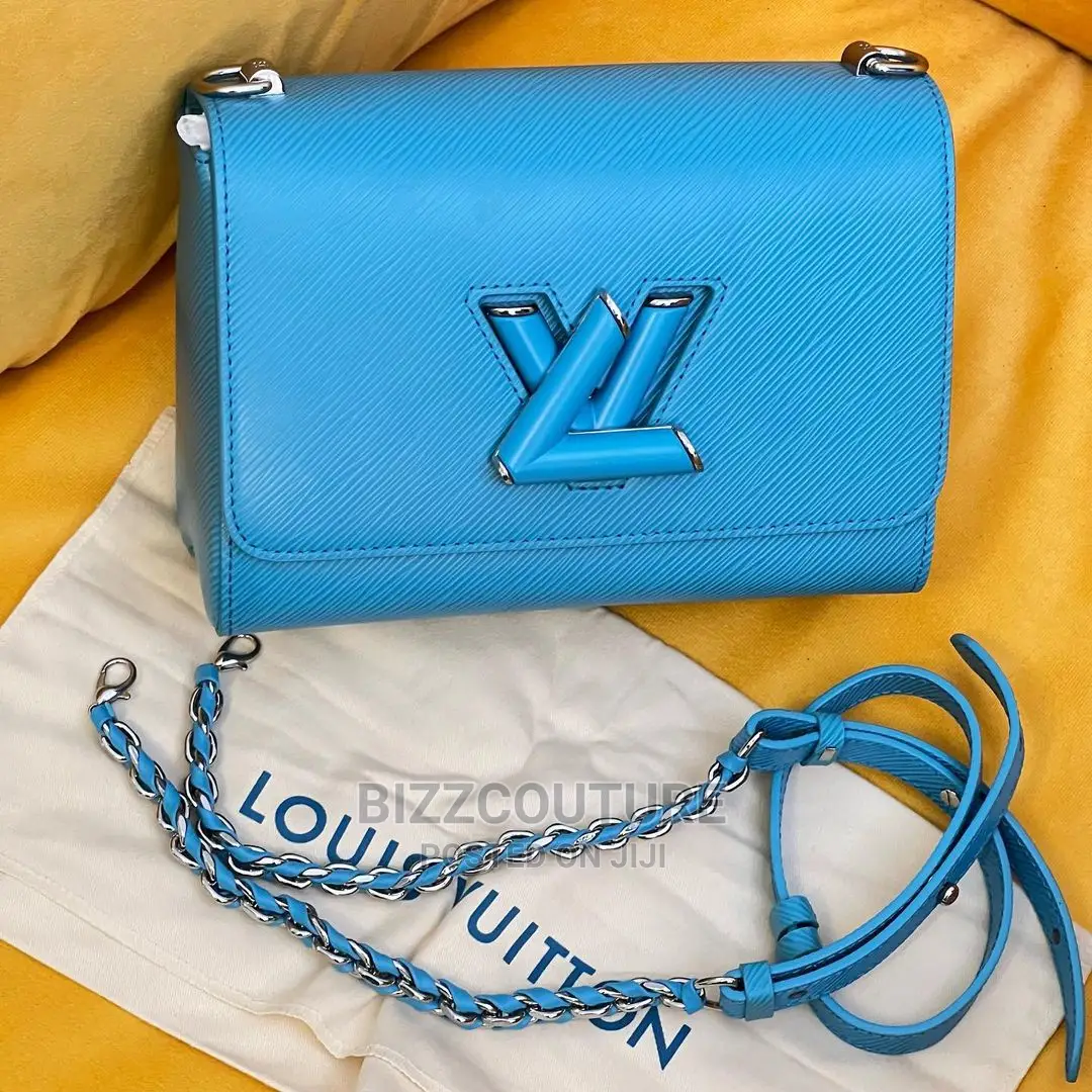 Original LOUIS VUITTON Shoulder Bags Available in Store