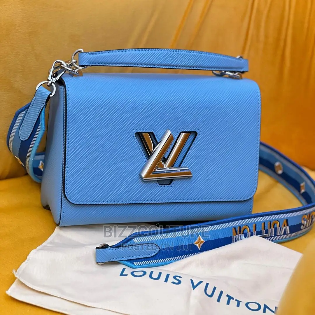 Original LOUIS VUITTON Shoulder Bags Available in Store