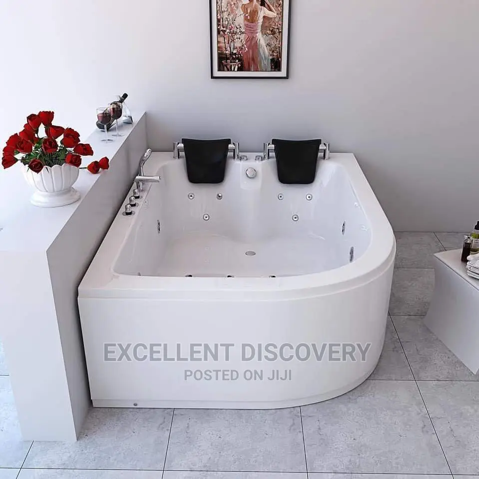 Double Head Rest Jacuzzi White 2b