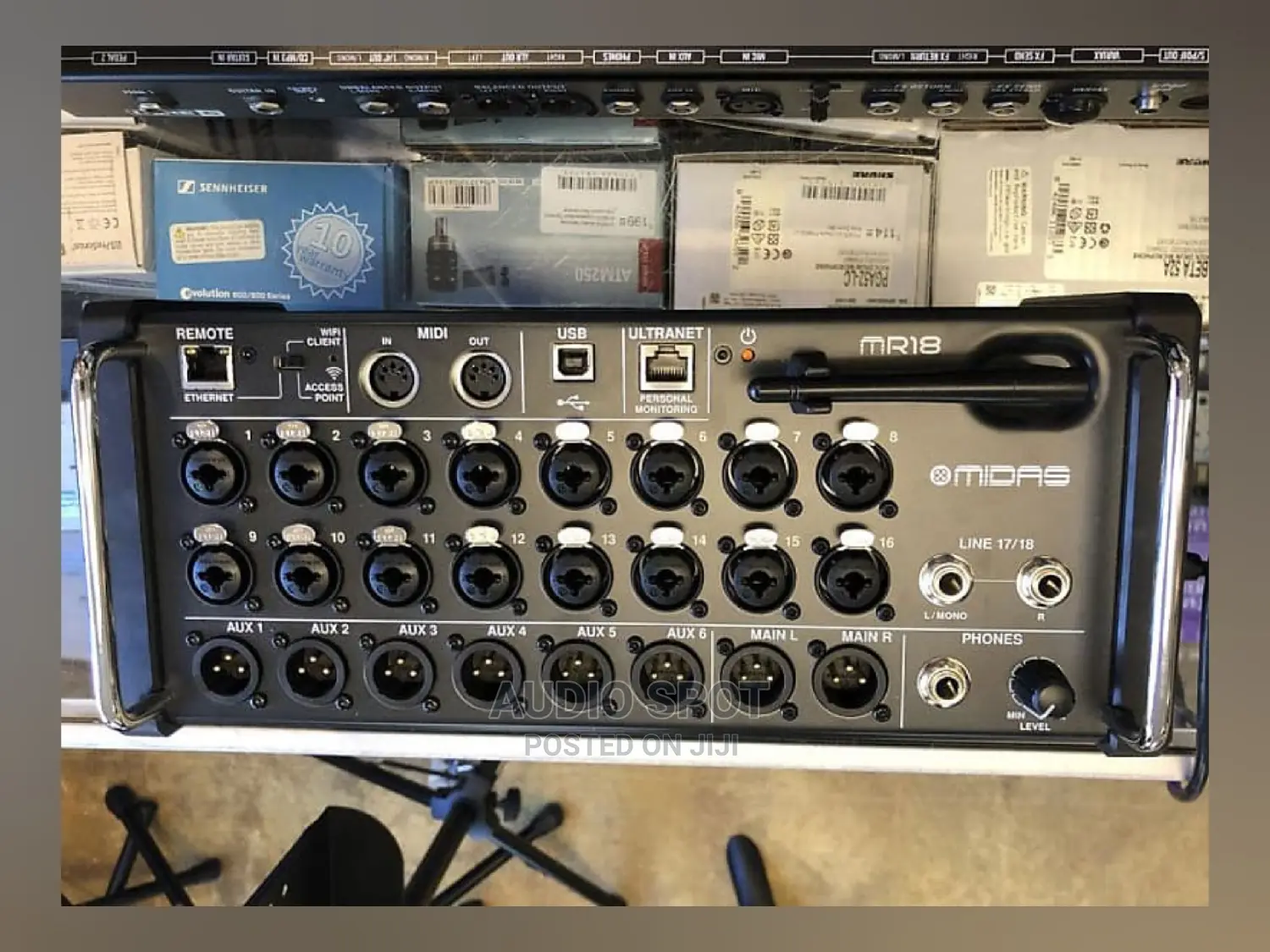 Original Midas MR18 Professional Digital Mixer