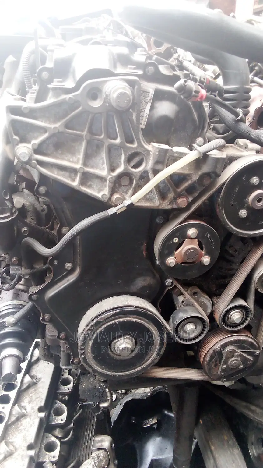 Engine and Underneath for Renault,Bus and Car