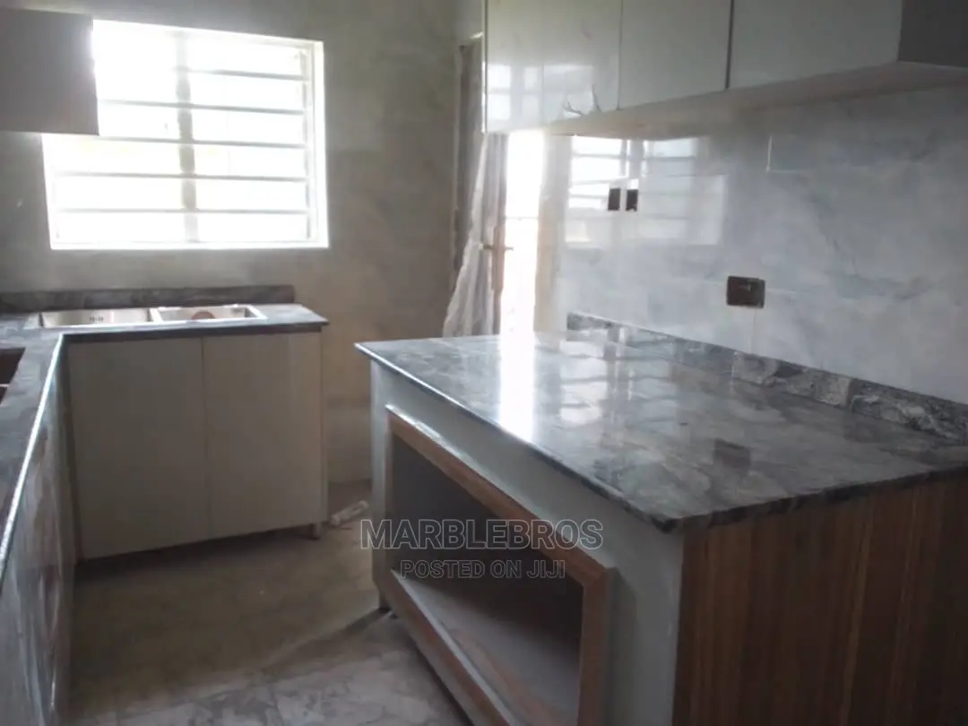Indian Granite Kitchen Countertop Finishing MB+